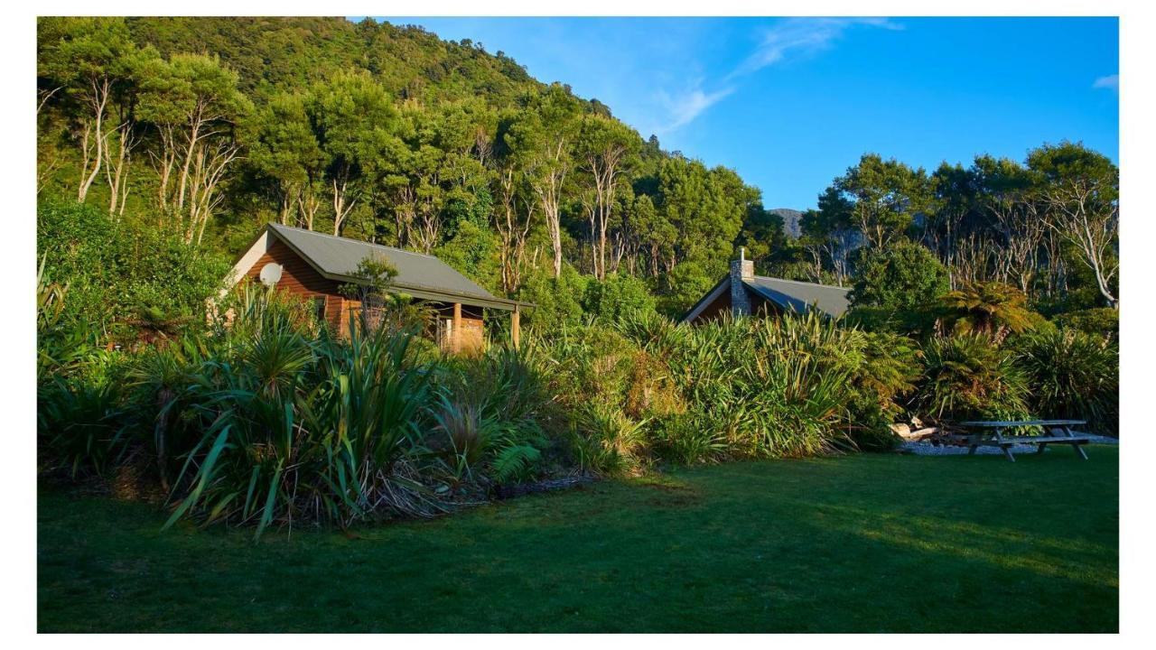 Paparoa Beach Hideaway With Hot Tub Barrytown Zewnętrze zdjęcie