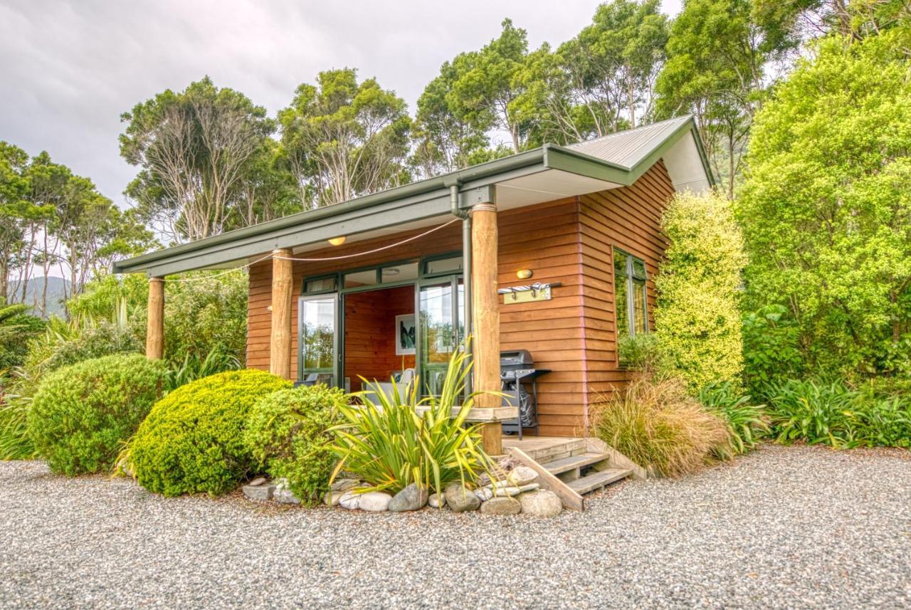 Paparoa Beach Hideaway With Hot Tub Barrytown Zewnętrze zdjęcie