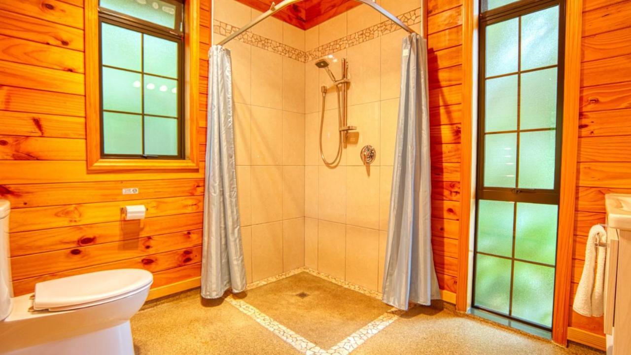 Paparoa Beach Hideaway With Hot Tub Barrytown Zewnętrze zdjęcie